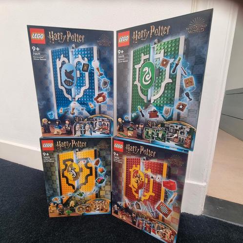 Legoset 4x House Banner Harry Potter, Kinderen en Baby's, Speelgoed | Duplo en Lego, Zo goed als nieuw, Lego, Complete set, Ophalen of Verzenden
