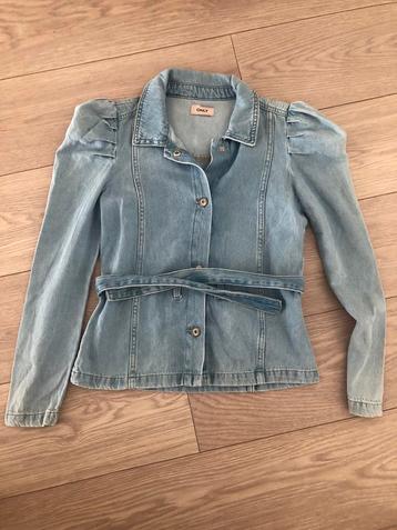 Prachtige top blouse KidsOnly maat 164 in zeer nette staat beschikbaar voor biedingen