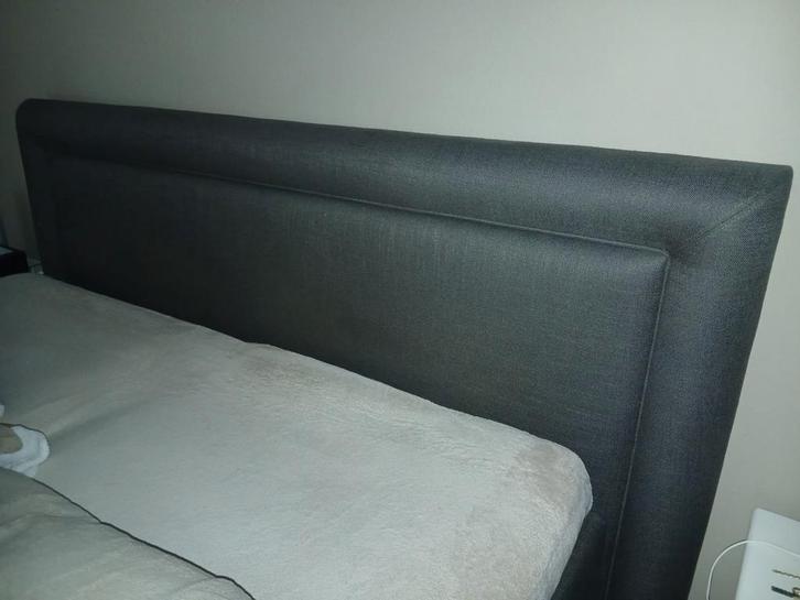 Hoofdeind en tv kast voor bed, Huis en Inrichting, Slaapkamer | Boxsprings, Zo goed als nieuw, Tweepersoons, Ophalen