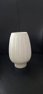 Wit bloemenvaasje, H & C, Heinrich, Selb, Antiek en Kunst, Ophalen of Verzenden