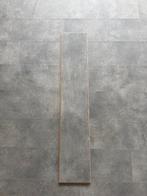 Klik Laminaat - 25 m² - Zo goed als nieuw, Ophalen, Kunststof, 50 tot 150 cm, Zo goed als nieuw