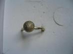 VINTAGE RING MET ZILVERKLEUR BOLLETJE, Verzenden, Overige materialen, Ring