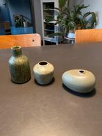 Kleine vaasjes, Huis en Inrichting, Woonaccessoires | Vazen, Ophalen of Verzenden, Overige kleuren, Aardewerk of Porselein, Minder dan 50 cm
