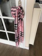 Grote shawl burberry stijl, Kleding | Dames, Mutsen, Sjaals en Handschoenen, Ophalen of Verzenden, Zo goed als nieuw, Maat 46/48 (XL) of groter