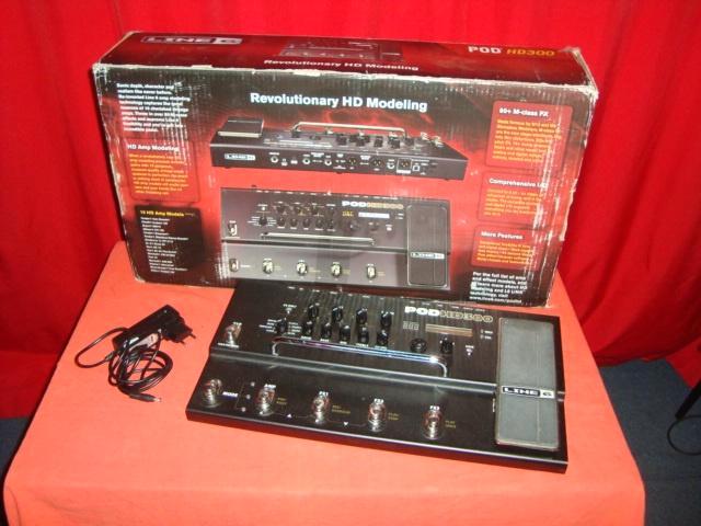 Gebruikt: Line 6 POD HD300 multi effect in case, 20250347, Muziek en Instrumenten, Effecten, Gebruikt, Reverb, Volume, Overige typen