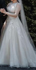 Maat M/L Trouwjurk met sluier en corset, Kleding | Dames, Trouwkleding en Trouwaccessoires, Ophalen, Zo goed als nieuw, Wit, Trouwjurk