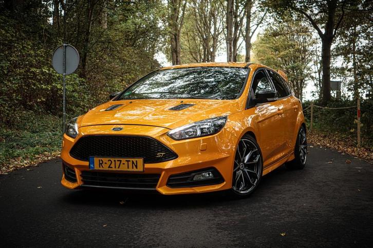Prachtige Ford Focus ST EcoBoost 2015 - unieke uitvoering!, Auto's, Ford, Bedrijf, Focus, ABS, Achteruitrijcamera, Airbags, Airconditioning