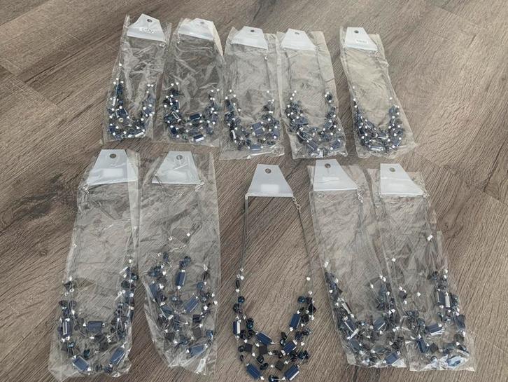 Partij 10 stuks luxe blauwe kettingen K46, Sieraden, Tassen en Uiterlijk, Kettingen, Nieuw, Overige materialen, Blauw, Ophalen of Verzenden