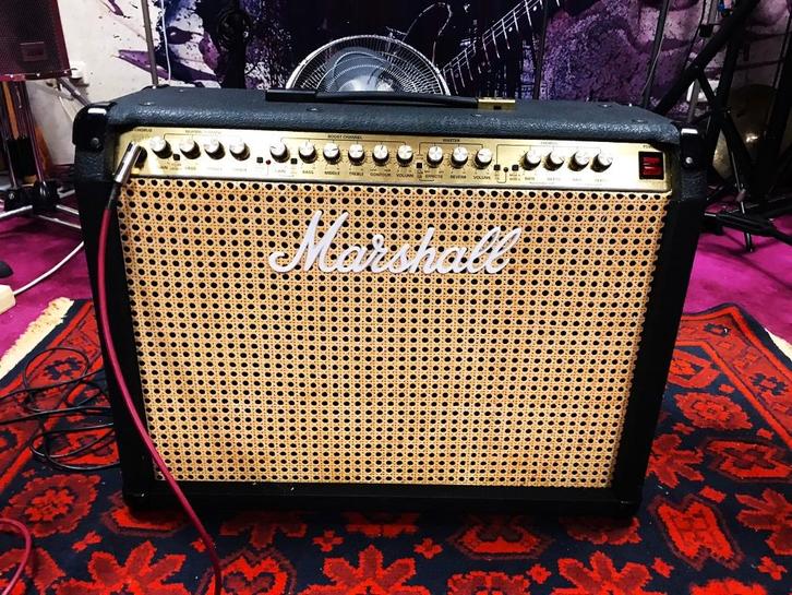 Marshall Valvestate 8280 Bi-Chorus Wicker front, Audio, Tv en Foto, Buizenversterkers, Versterker, Ophalen