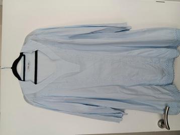 Te Koop: MONA LISA Tuniek,  mt 50. Lichtblauw.  (J-108). beschikbaar voor biedingen