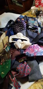 35 stropdassen met stropdashanger, Kleding | Heren, Stropdassen, Verzenden, Zo goed als nieuw, Overige kleuren