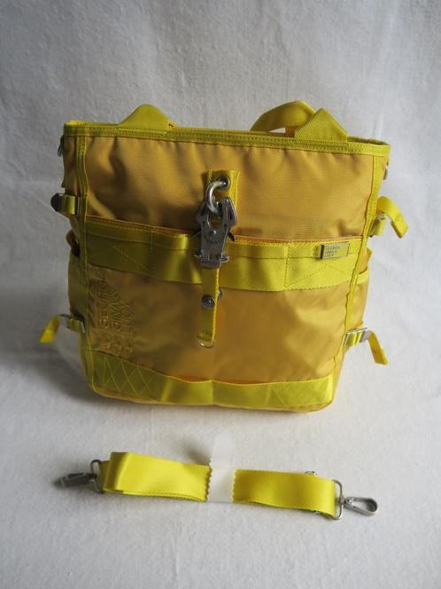 George Gina & Lucy (GGL) geel tas, Sieraden, Tassen en Uiterlijk, Tassen | Schoudertassen, Zo goed als nieuw, Overige merken, Geel
