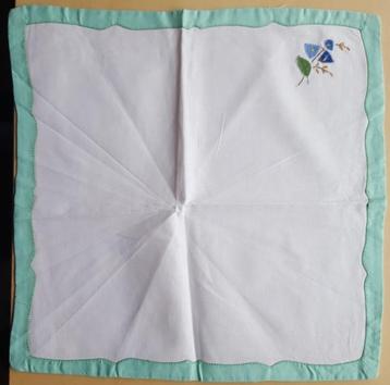 Servetten 8 stuks. beschikbaar voor biedingen