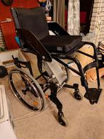 Hoog laag  rolstoel opsta stoel, Diversen, Rolstoelen, Handbewogen rolstoel, Ophalen of Verzenden, Zo goed als nieuw, Inklapbaar