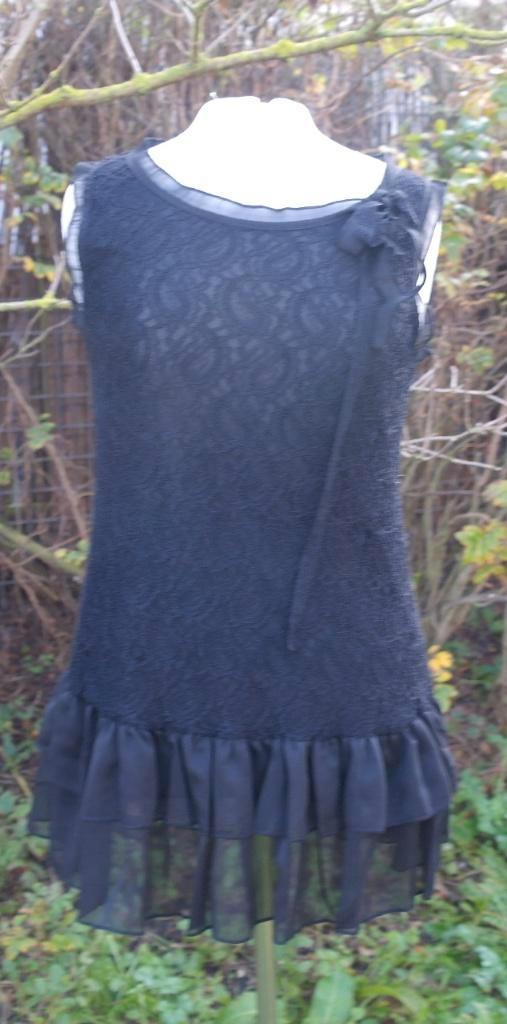 Gave jurk in zwart of rood mt S/M en M/L merk LucCe, Kleding | Dames, Jurken, Nieuw, Maat 38/40 (M), Rood, Onder de knie, Ophalen of Verzenden