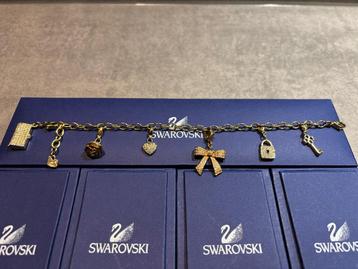 Swarovski bedelarmband goudkleurig beschikbaar voor biedingen