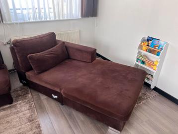 Bruine loungebank / chaise longue beschikbaar voor biedingen
