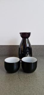 Sake set incl. karafje en 2 kopjes, Huis en Inrichting, Keuken | Servies, Ophalen of Verzenden, Nieuw, Overige stijlen, Kop(pen) en/of Schotel(s)