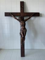 Grote crucifix kruisbeeld Jezus aan het kruis houtsnijwerk, Ophalen