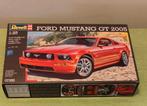 Revell Fort Mustang GT 2005 1:24, Ophalen of Verzenden, Zo goed als nieuw, Revell