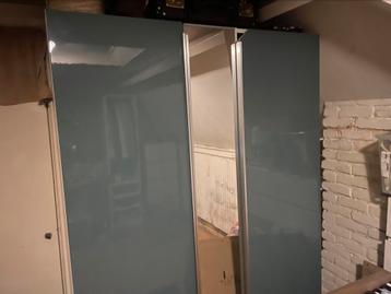 Ikea Pax Kledingkast - Kast met 3 delen en Spiegel