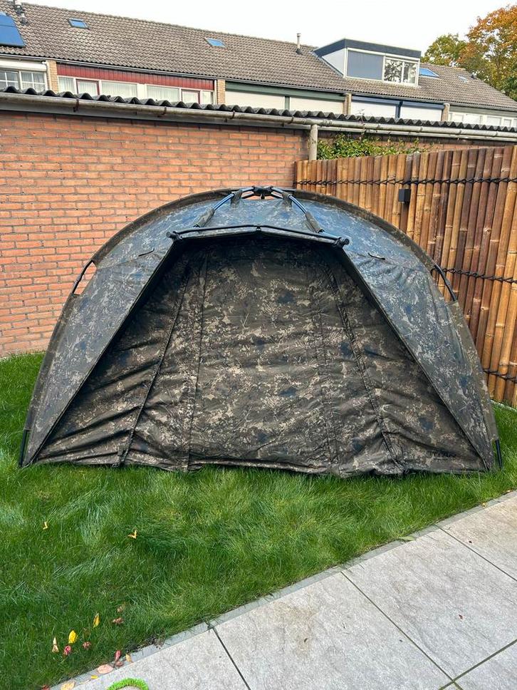 Nash titan hide pro xl met 3 infills, Caravans en Kamperen, Tenten, tot en met 2, Zo goed als nieuw, Ophalen