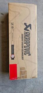 Akrapovic Slip-on GSX-R 600/750 K8 – NIEUW, Motoren, Verzenden, Nieuw