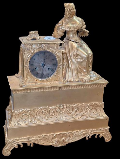 Antieke vuurvergulde bronzen pendule 39 cm hoog. €300., Antiek en Kunst, Antiek | Klokken, Ophalen