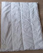 Peuterdekbed. Weinig gebruikt. Schoon, zonder vlekken., Ophalen of Verzenden, Zo goed als nieuw, Wit, Jongetje of Meisje