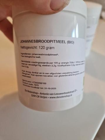 2 potjes Johannes Broodpitmeel biologisch beschikbaar voor biedingen