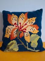 FANTASTISCH GAAF KUSSEN IN PRACHTIGE KLEUREN, Ophalen of Verzenden, Gebruikt, Vierkant