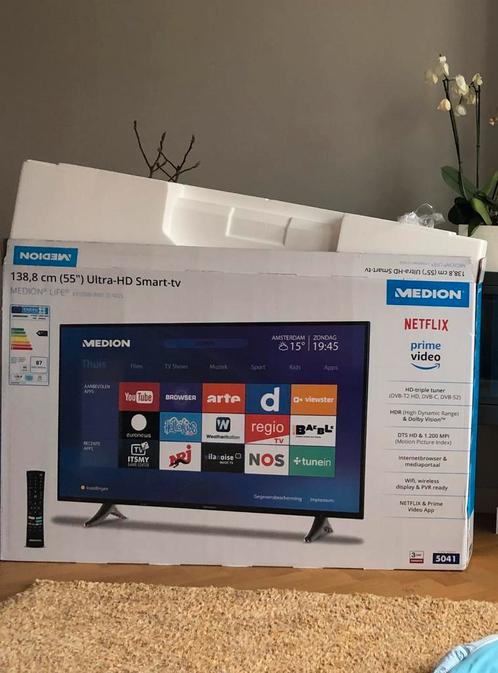 Medion Live 138,8cm (55") Ultra-HD Smart-tv | Live soundbar, Audio, Tv en Foto, Televisies, Gebruikt, LED, 100 cm of meer, 4k (UHD)