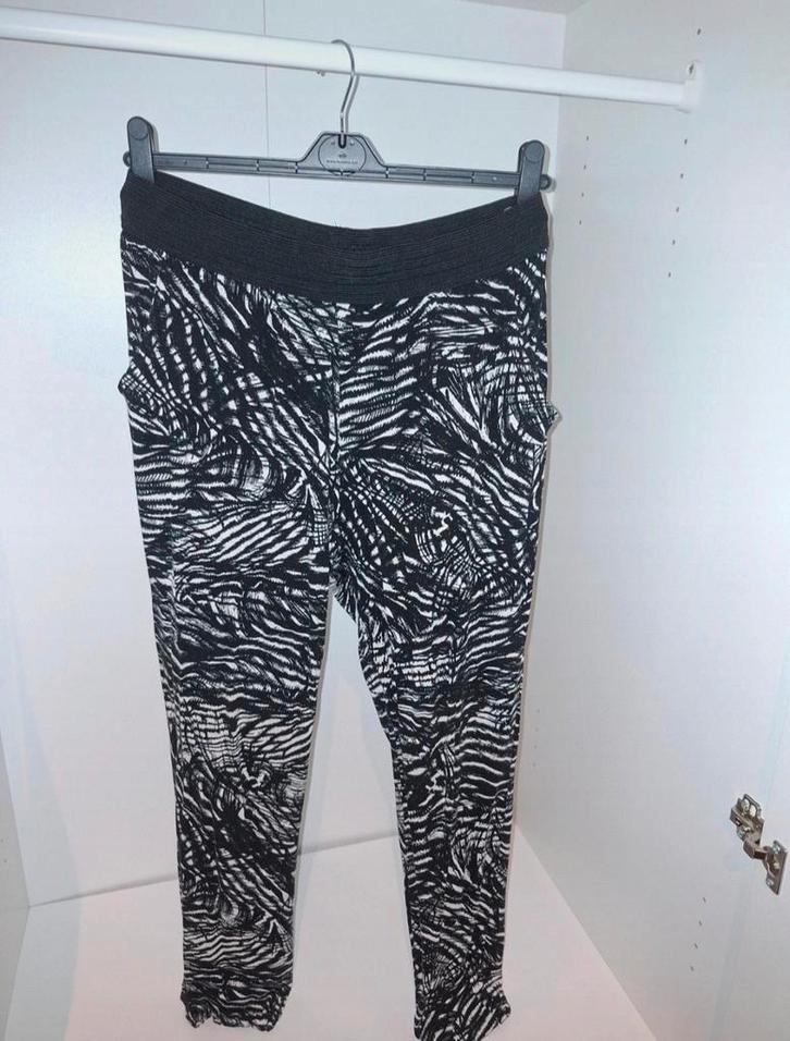 Comfortabele Miss Etam Broek, Kleding | Dames, Broeken en Pantalons, Zo goed als nieuw, Zwart, Lang, Ophalen of Verzenden