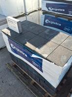 Nette partij Straksteen 20x30x6cm | Antraciet - 72m² - €15 |, Klinkers, Ophalen of Verzenden, Zo goed als nieuw, 10 m² of meer