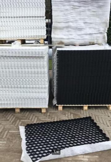 splitplaten grind matten  beschikbaar voor biedingen