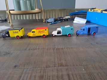 Schuco driewieler auto's metaal , kunststof dak 1:43 beschikbaar voor biedingen