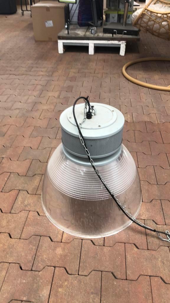 Lamp hangend … industrieel partij 45 stuks…., Doe-het-zelf en Verbouw, Bouwverlichting, Gebruikt, Lamp met armatuur, 50 tot 200 watt