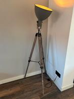 Vloerlamp met houten statief Industrieel/driepoot, Ophalen, 100 tot 150 cm, Zo goed als nieuw, Industrieel