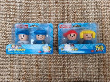 Fisher Price Little People: nostalgic figure two pack  beschikbaar voor biedingen