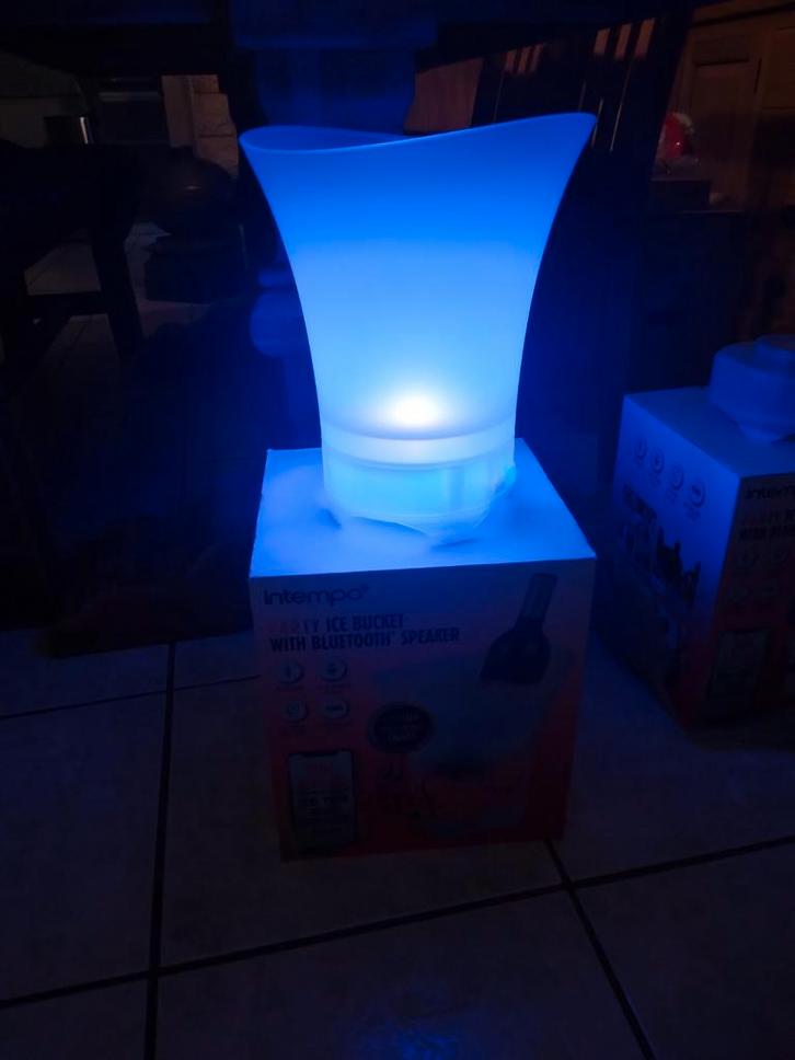 Intempo bleutooth speaker ijsemmer, Audio, Tv en Foto, Luidsprekers, Nieuw, Overige typen, Minder dan 60 watt, Overige merken
