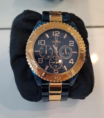 NIEUWSTAAT DAMES GUESS HORLOGE W0231L6 beschikbaar voor biedingen