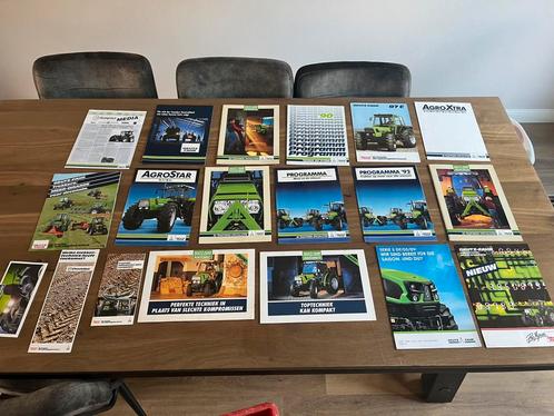 Deutz Fahr tractor folders Agrostar 19 stuks, Boeken, Catalogussen en Folders, Zo goed als nieuw, Ophalen of Verzenden