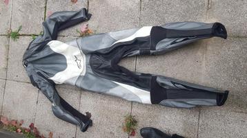 Alpinestars 2delig motorpak maat 44 laarzen maat 38 beschikbaar voor biedingen