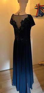 La Donatella, chique gala jurk, met rijk borduurwerk mt 44, Kleding | Dames, Gelegenheidskleding, Blauw, Maat 42/44 (L), Ophalen of Verzenden