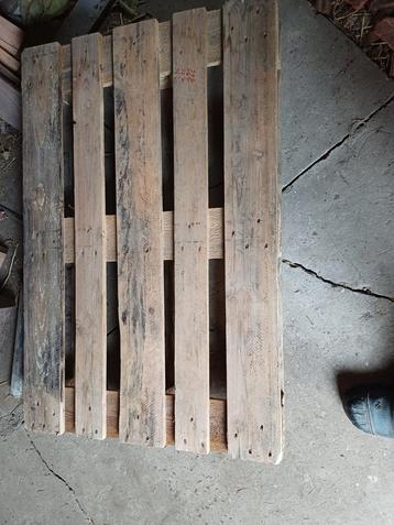 Pallet beschikbaar voor biedingen