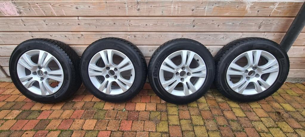 alu.velgen+winterbanden 185-65-15 Opel Corsa 2006-2014, Auto diversen, Ophalen