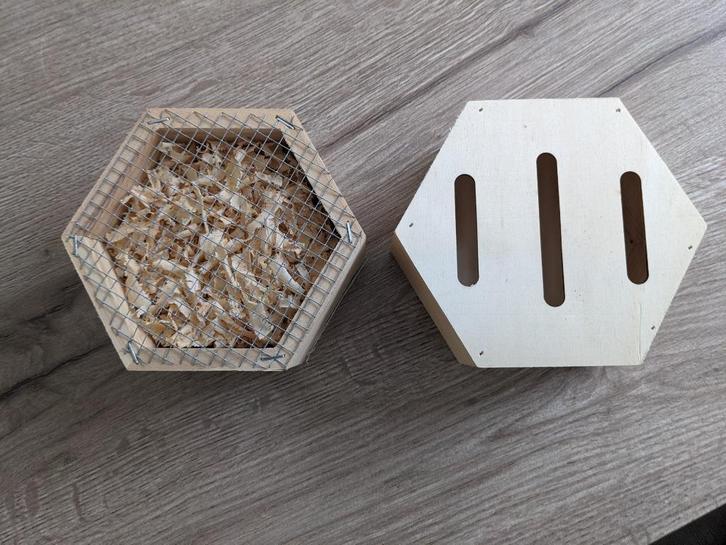 Vlinderhuis en insectenhuis (hexagon model), Tuin en Terras, Tuinwanddecoratie, Nieuw, Ophalen of Verzenden