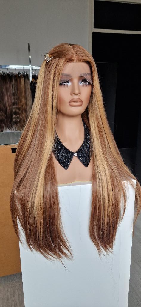 Basic Lace Pruik: Koper/Mahonie, Met lichter, 75cm lang, Sieraden, Tassen en Uiterlijk, Uiterlijk | Haarverzorging, Nieuw, Pruik of Haarverlenging