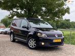Volkswagen Touran 1.6 TDI Cross 7p. | Panodak + Navi + Clima, Voorwielaandrijving, Euro 5, Gebruikt, Zwart