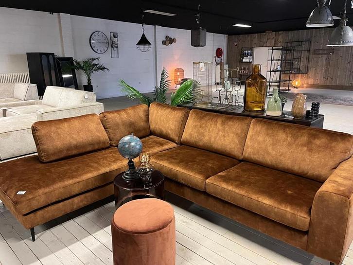 Bank Kirsten, Cognac Hoekbank - Nieuw - Schijndel, Huis en Inrichting, Banken | Bankstellen, Nieuw, Hoekbank, Vierpersoons of meer